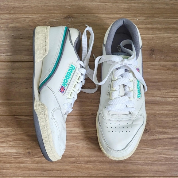 White Reebok Sneakers - Picture 2 of 7